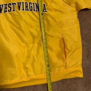 Oversized vintage top! So cute